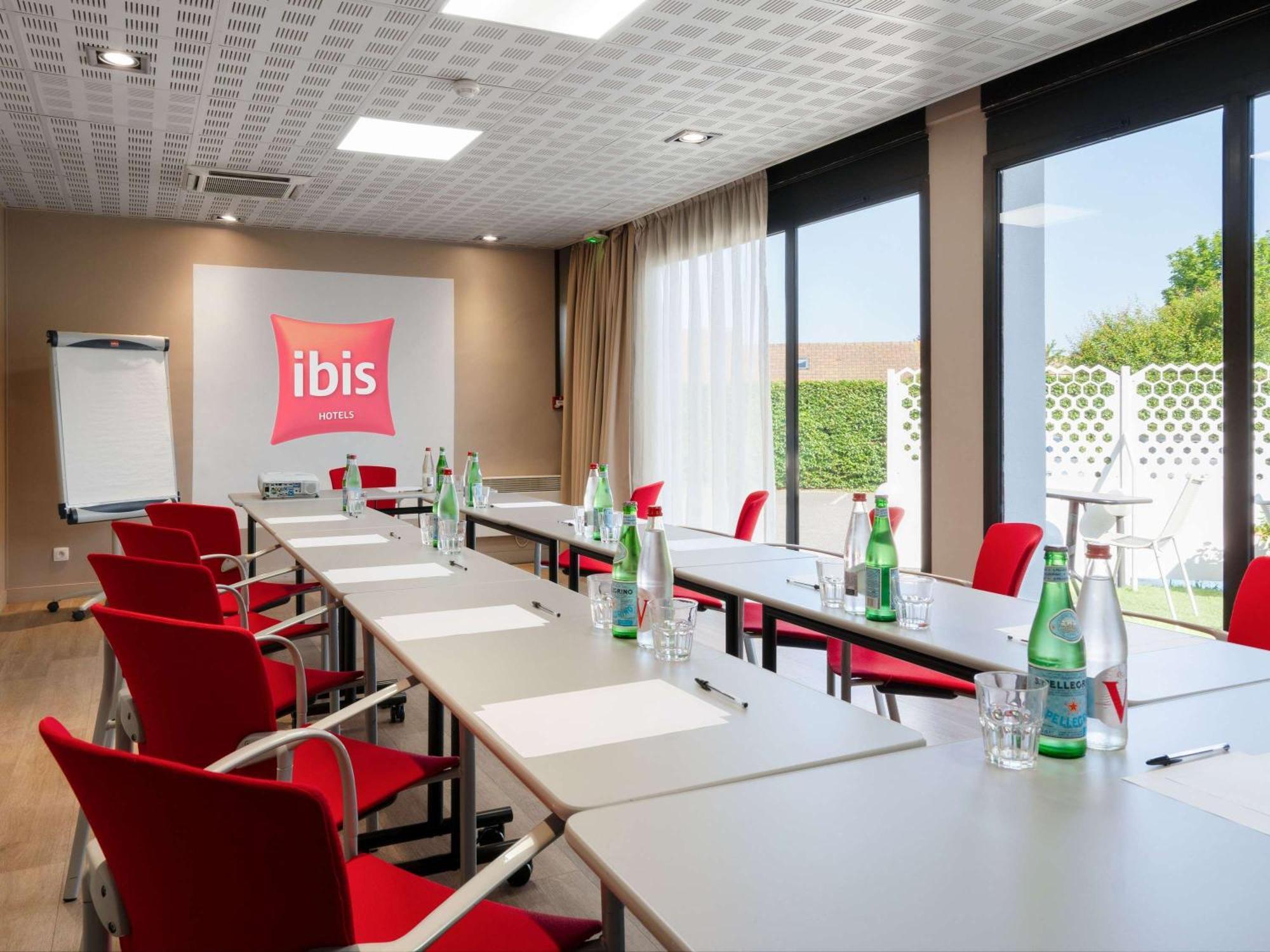 Ibis Cergy Pontoise Le Port Otel Dış mekan fotoğraf